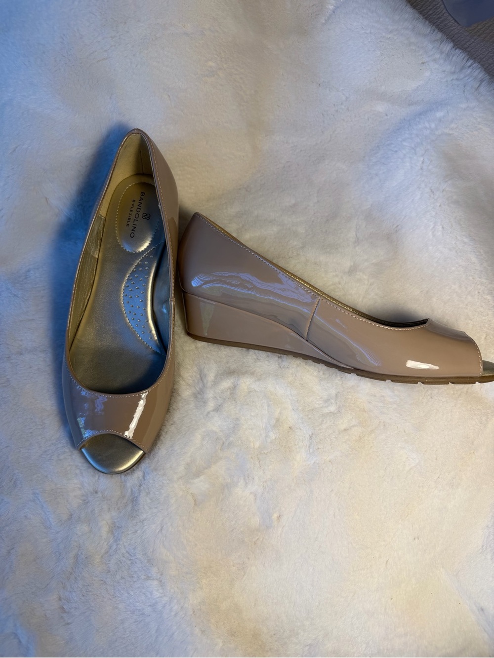 Bandolino Taupe Patent Peep-Toe Wedge Pumps - Size 7.5
